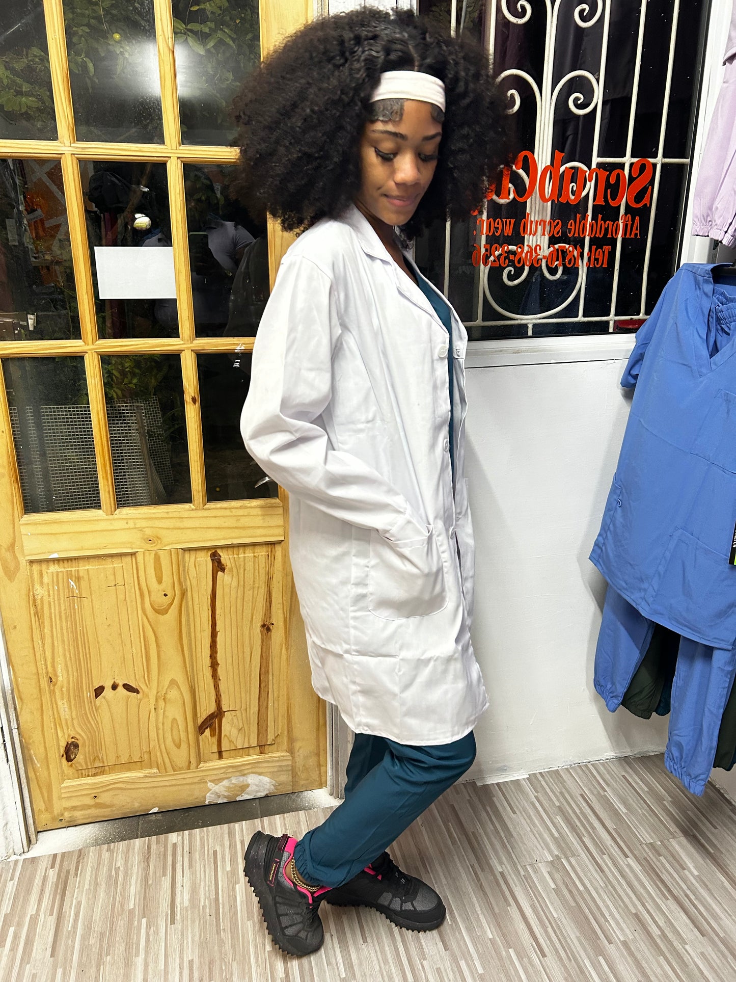 Unisex 39" Midriff cuffed Lab Coat