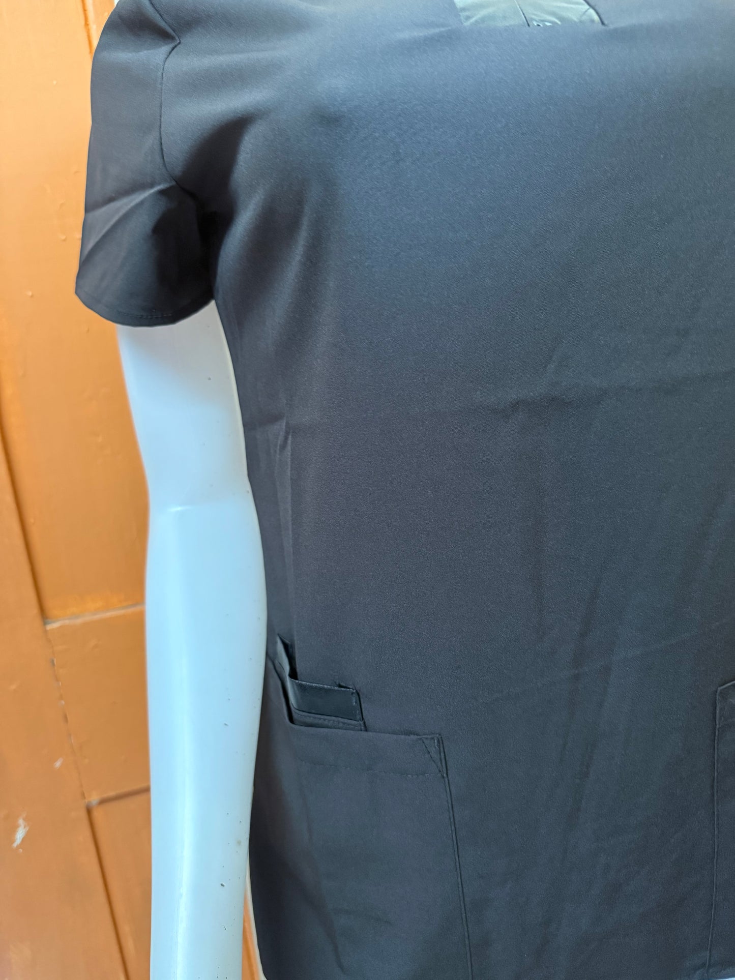 Women’s Leather gold link top